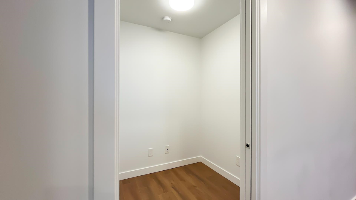 Pantry Photo of 2006 2181 Madison Avenue, Burnaby, BC