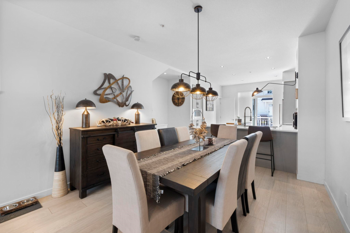 Walk-In Closet Photo of 26 2560 Pitt River Road, Port Coquitlam, BC