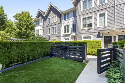 26 2560 Pitt River Road, Port Coquitlam, BC