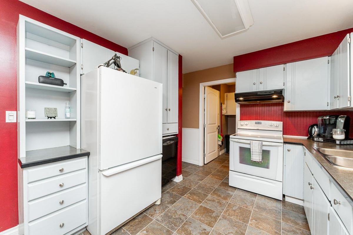 Bedroom 3 Photo of 4453 201 Street, Langley, BC