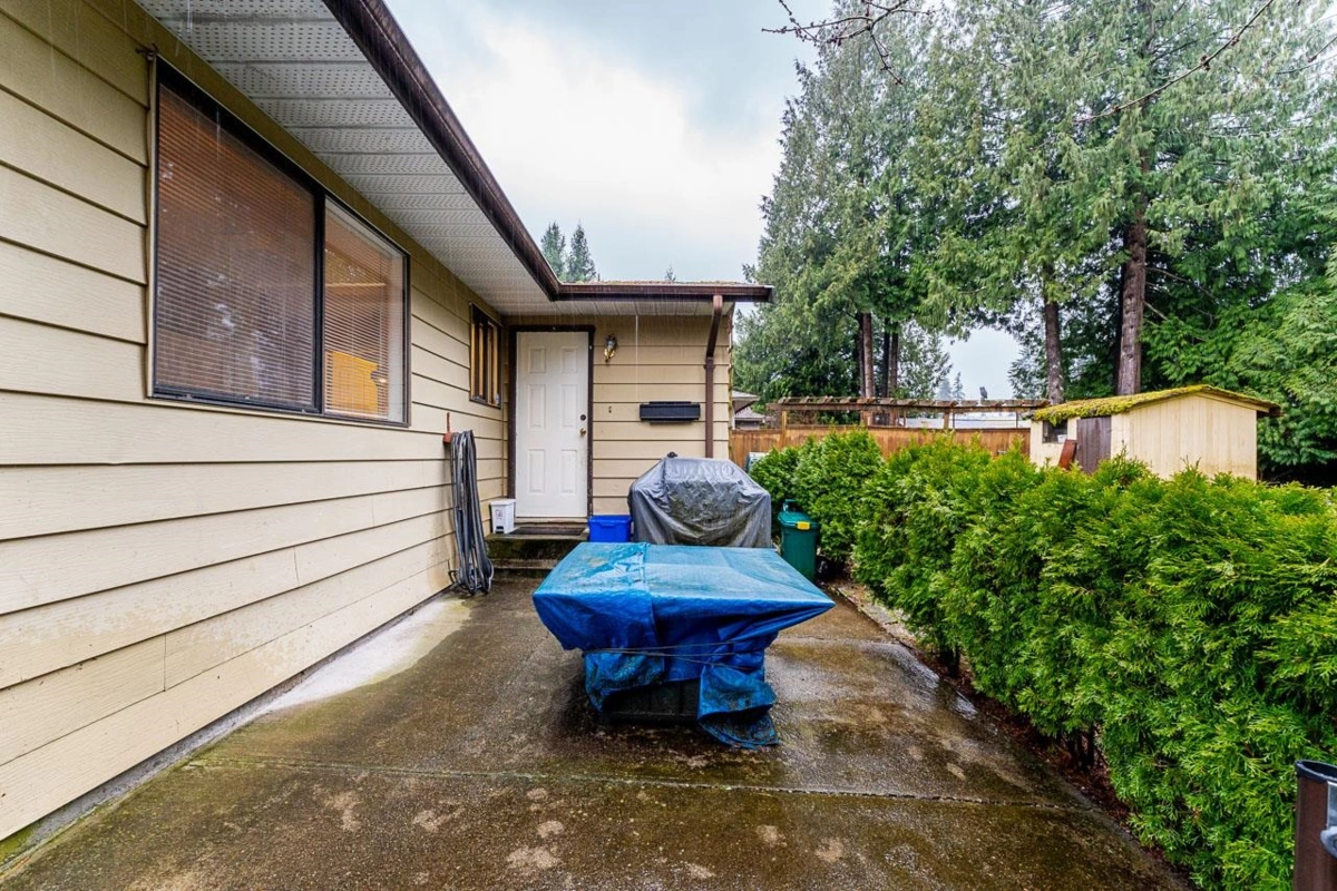 Hallway Photo of 4453 201 Street, Langley, BC