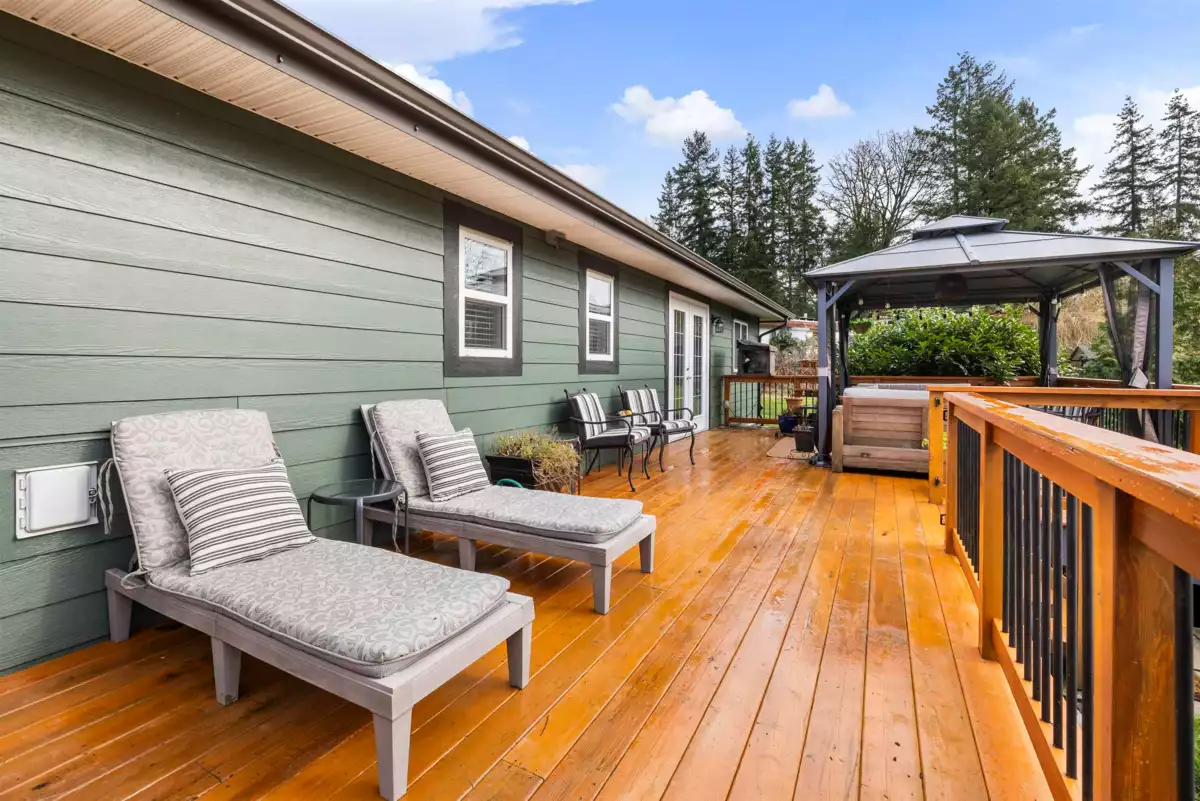 Basement Recreation Room Photo of 23544 20 Avenue, Langley, BC