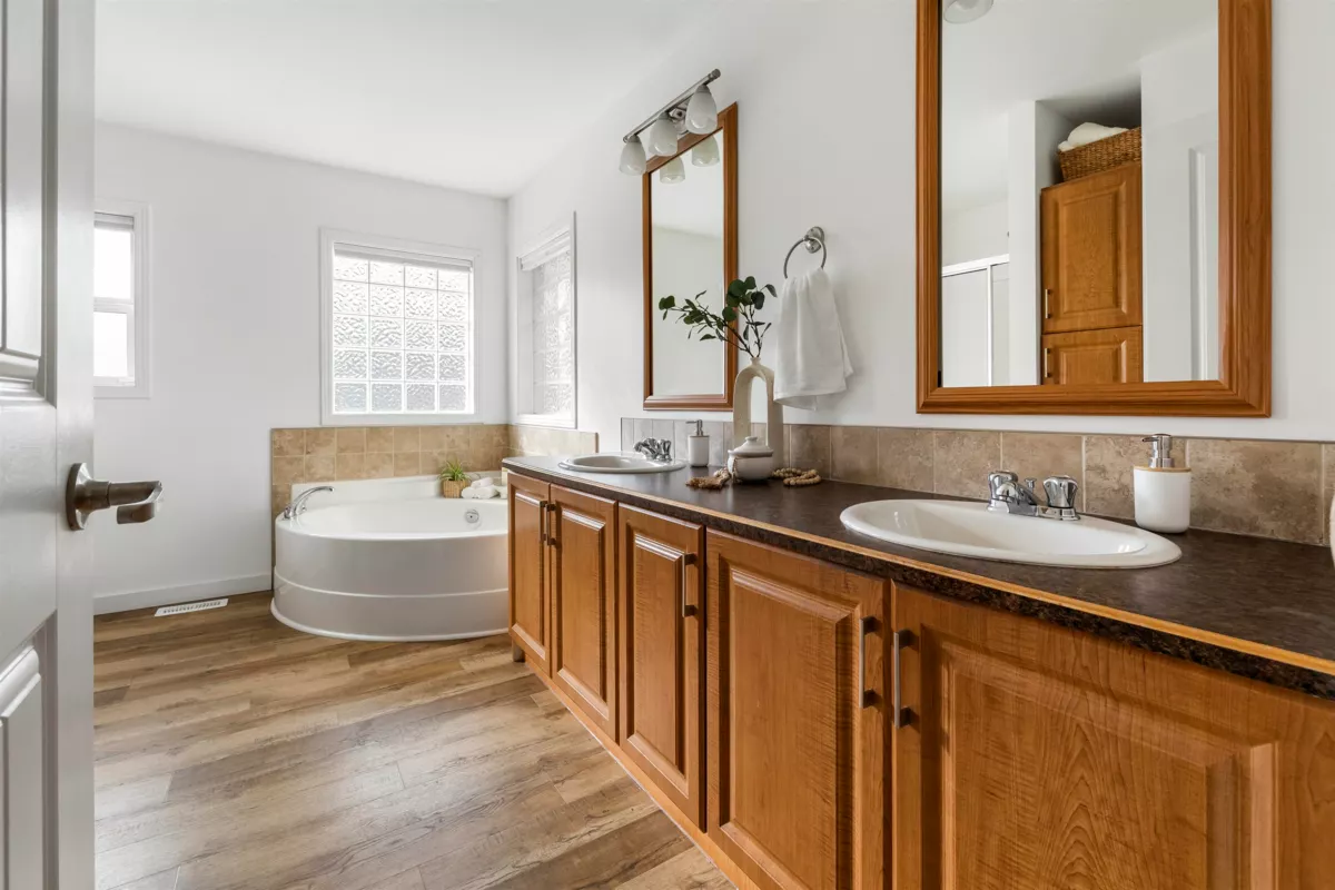 Bedroom 3 Photo of 23544 20 Avenue, Langley, BC