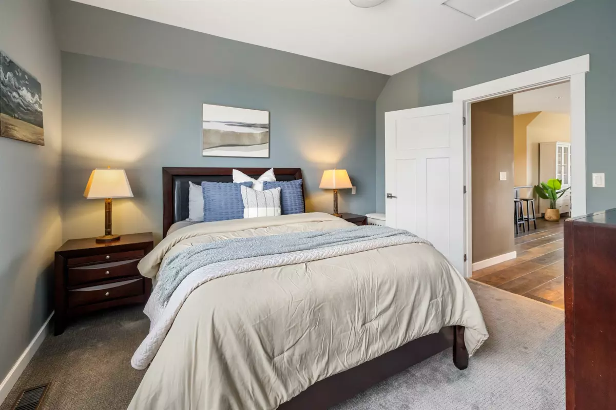 Front Yard Photo of 23544 20 Avenue, Langley, BC