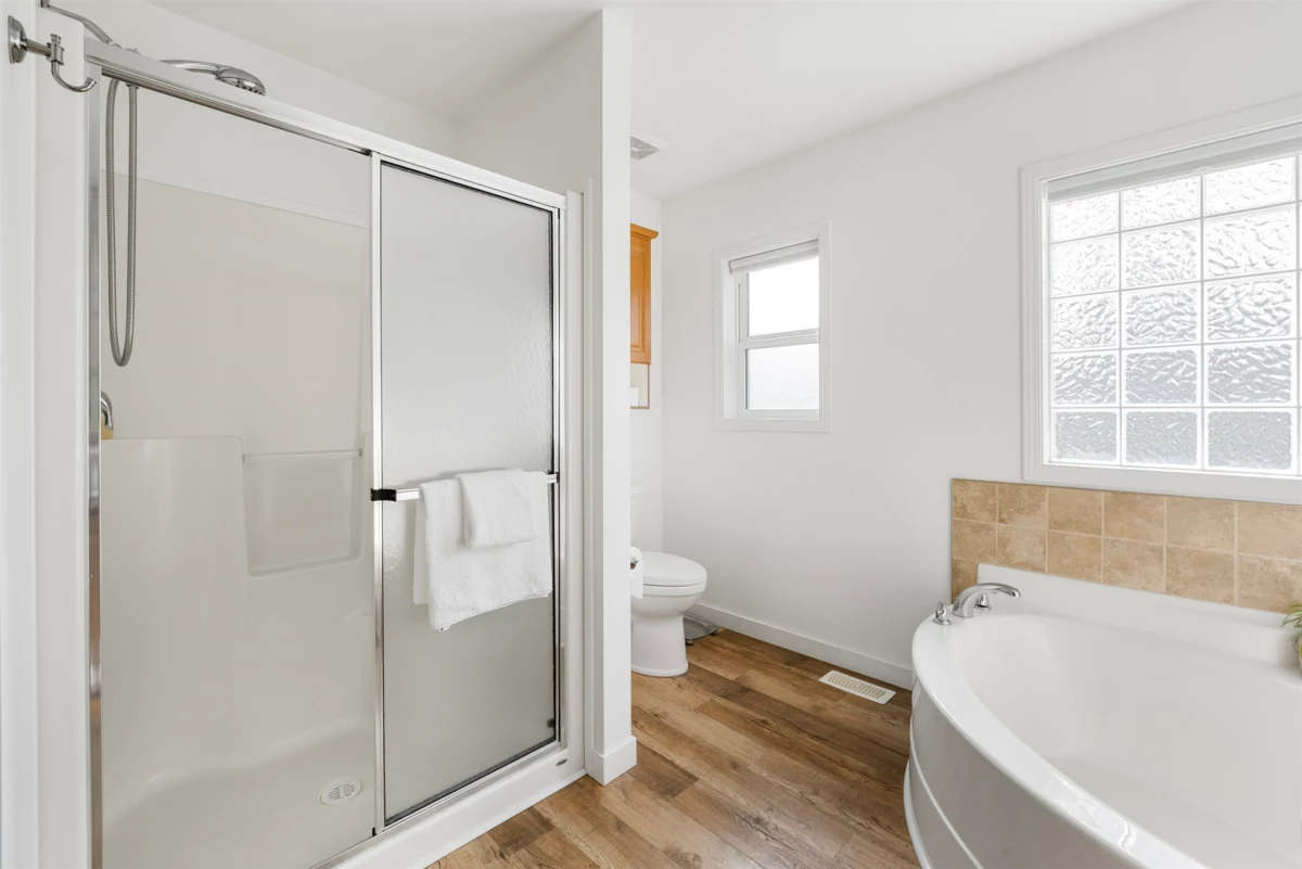 Guest Bathroom Photo of 23544 20 Avenue, Langley, BC