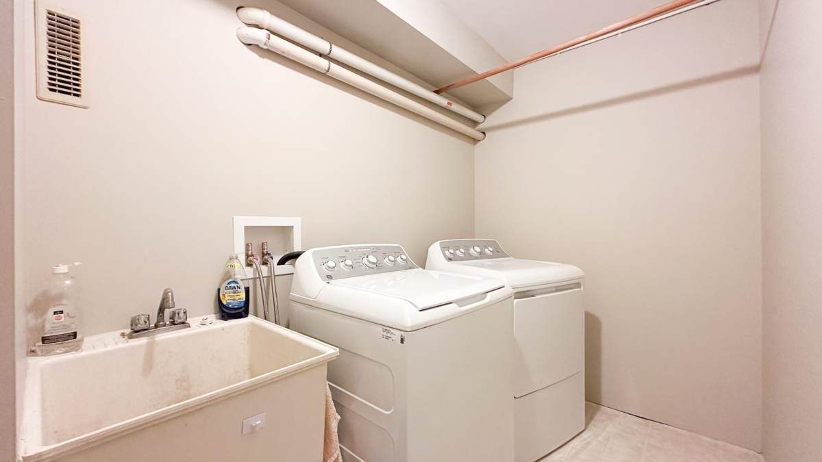 Front Yard Photo of 12055 Chestnut Crescent, Pitt Meadows, BC