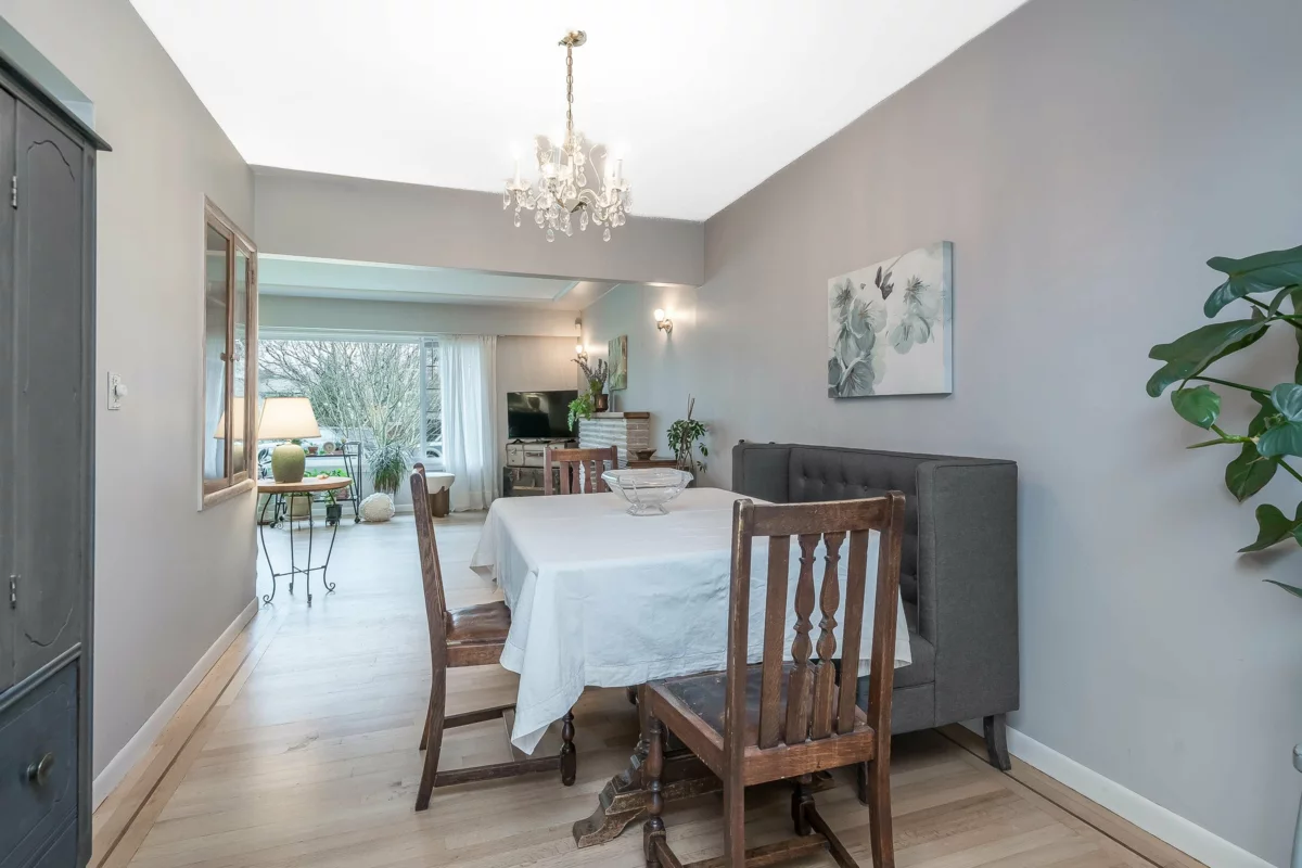 Breakfast Nook Photo of 9727 Hazel Street, Chilliwack, BC