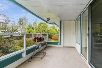 Basement Recreation Room Photo of 504 7500 Columbia Street, Mission, BC