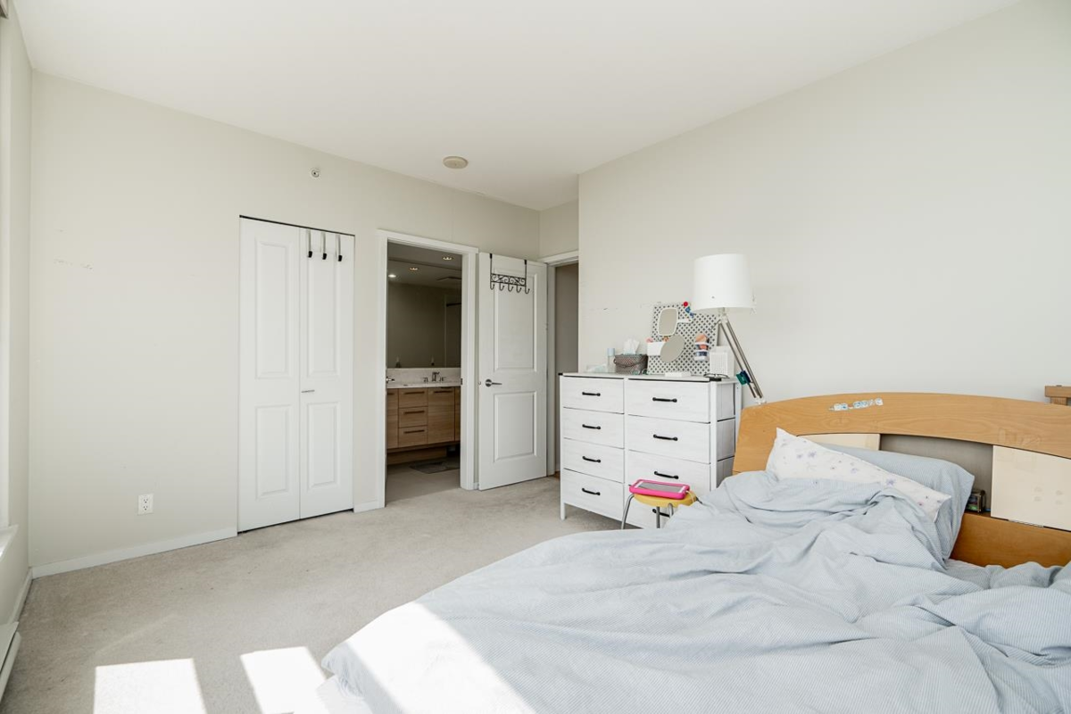 Basement Recreation Room Photo of 2801 3102 Windsor Gate, Coquitlam, BC