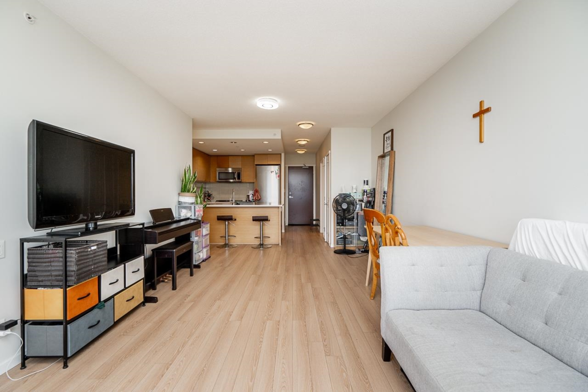 Powder Room Photo of 2801 3102 Windsor Gate, Coquitlam, BC