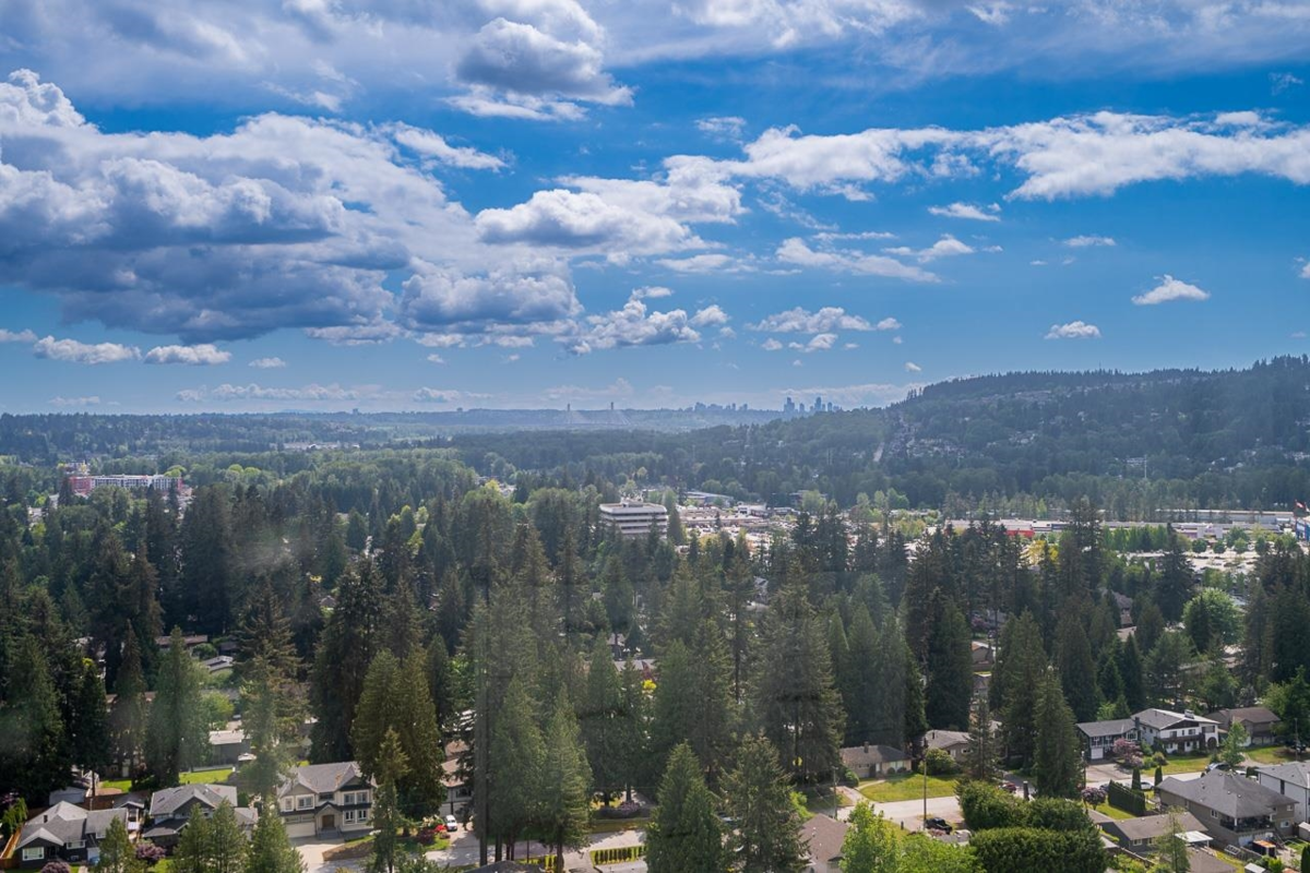 Swimming Pool Photo of 2801 3102 Windsor Gate, Coquitlam, BC