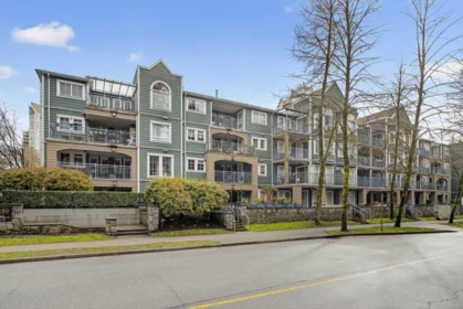 213 1189 Westwood Street, Coquitlam, BC