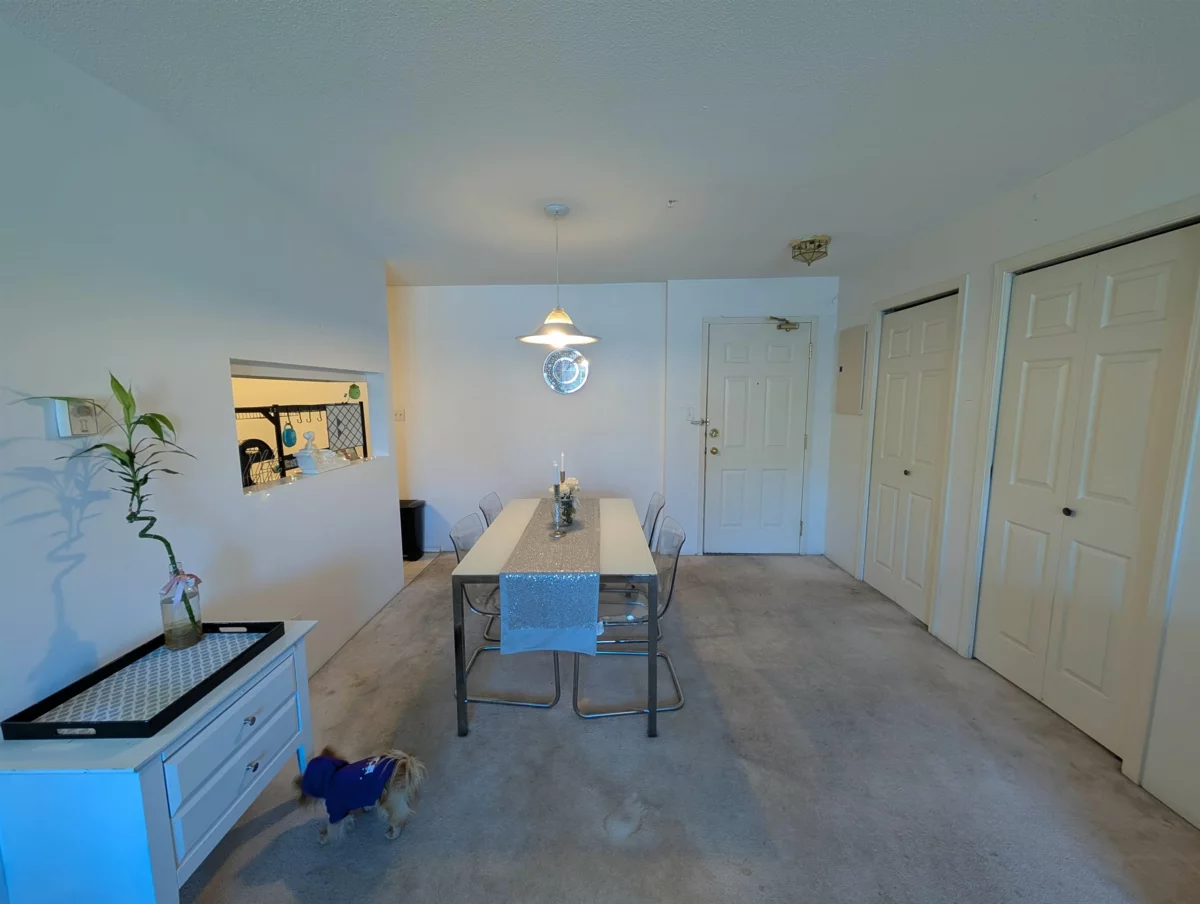 Kitchen Island Photo of 204 7071 Blundell Road, Richmond, BC