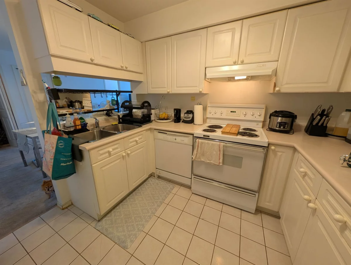 Primary Bedroom Photo of 204 7071 Blundell Road, Richmond, BC