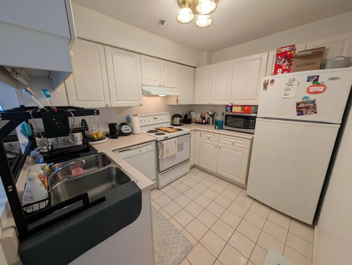 Walk-In Closet Photo of 204 7071 Blundell Road, Richmond, BC