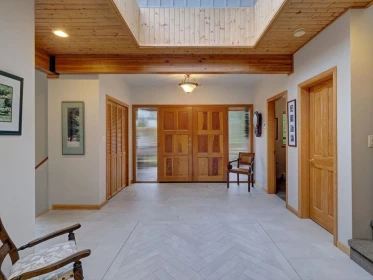 Basement Recreation Room Photo of 9195 Truman Road, Halfmoon Bay, BC