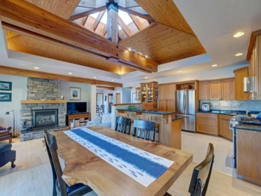 Breakfast Nook Photo of 9195 Truman Road, Halfmoon Bay, BC