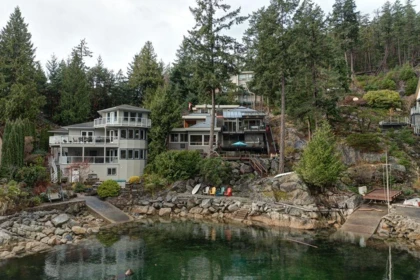 Community Amenities Photo (Clubhouse) of 9195 Truman Road, Halfmoon Bay, BC