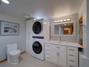 Mudroom Photo of 9195 Truman Road, Halfmoon Bay, BC