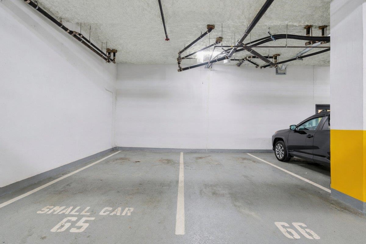 Outdoor Kitchen Photo of 303 645 Como Lake Avenue, Coquitlam, BC