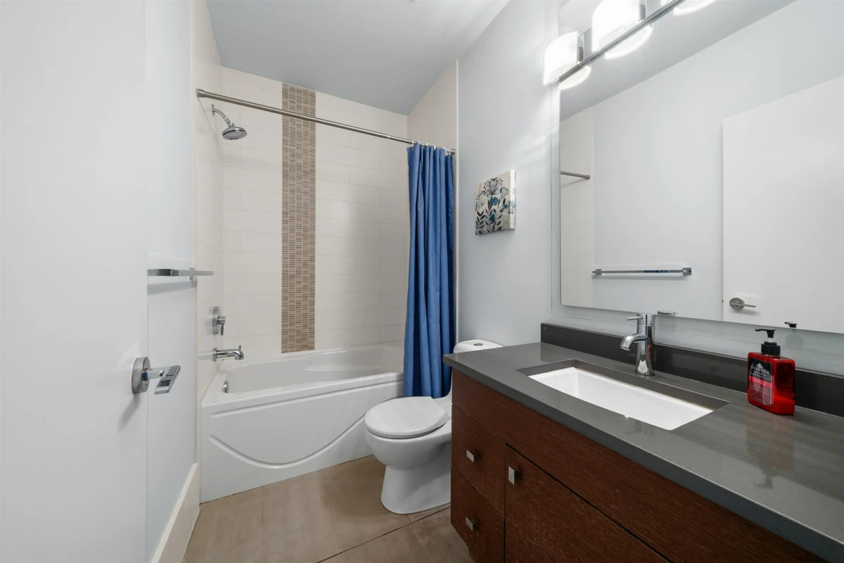 Breakfast Nook Photo of 1162 Millstream Road, West Vancouver, BC