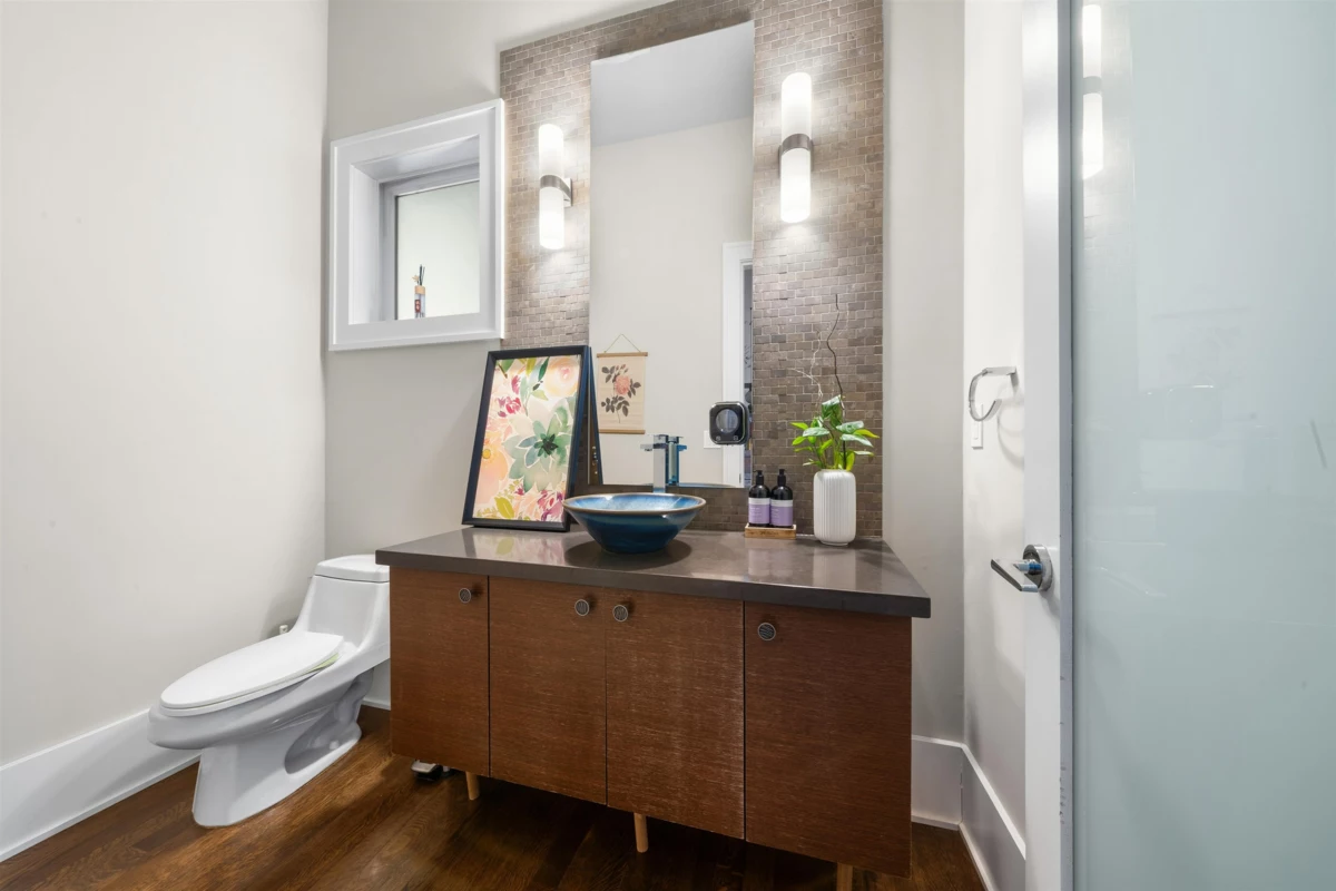 Dining Area Photo of 1162 Millstream Road, West Vancouver, BC
