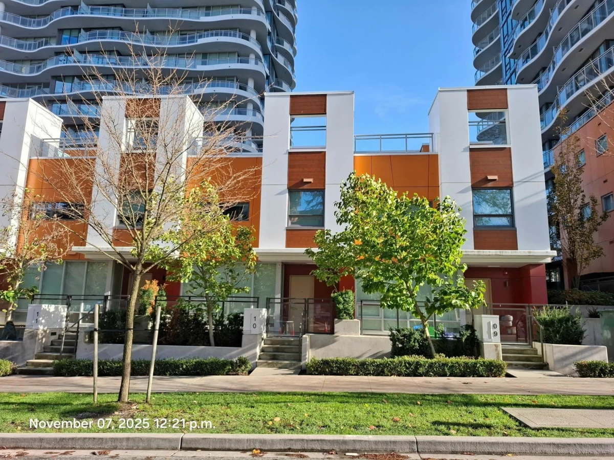 Exterior Front Photo of TH10 10388 133 Street, Surrey, BC