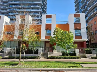 TH10 10388 133 Street, Surrey, BC, Whalley — 3 bed townhouse for sale