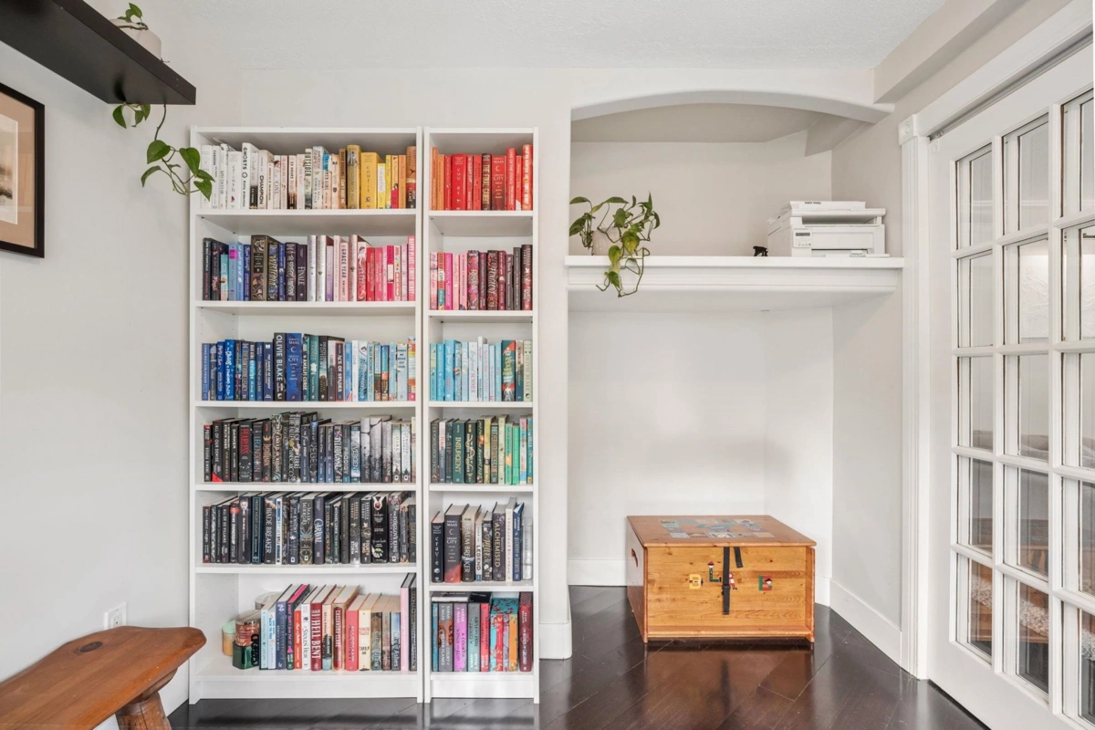 Walk-In Closet Photo of 53 19034 Mcmyn Road, Pitt Meadows, BC