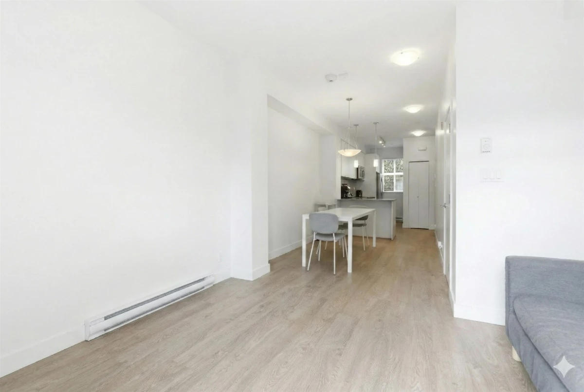 Dining Area Photo of 116 7250 18th Avenue, Burnaby, BC