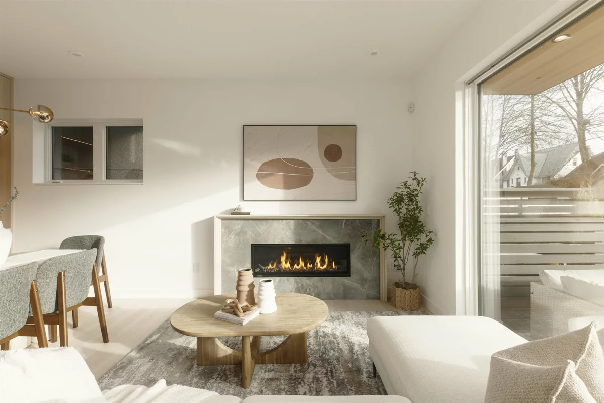 Living Room Photo of 1 2755 W 11th Avenue, Vancouver, BC