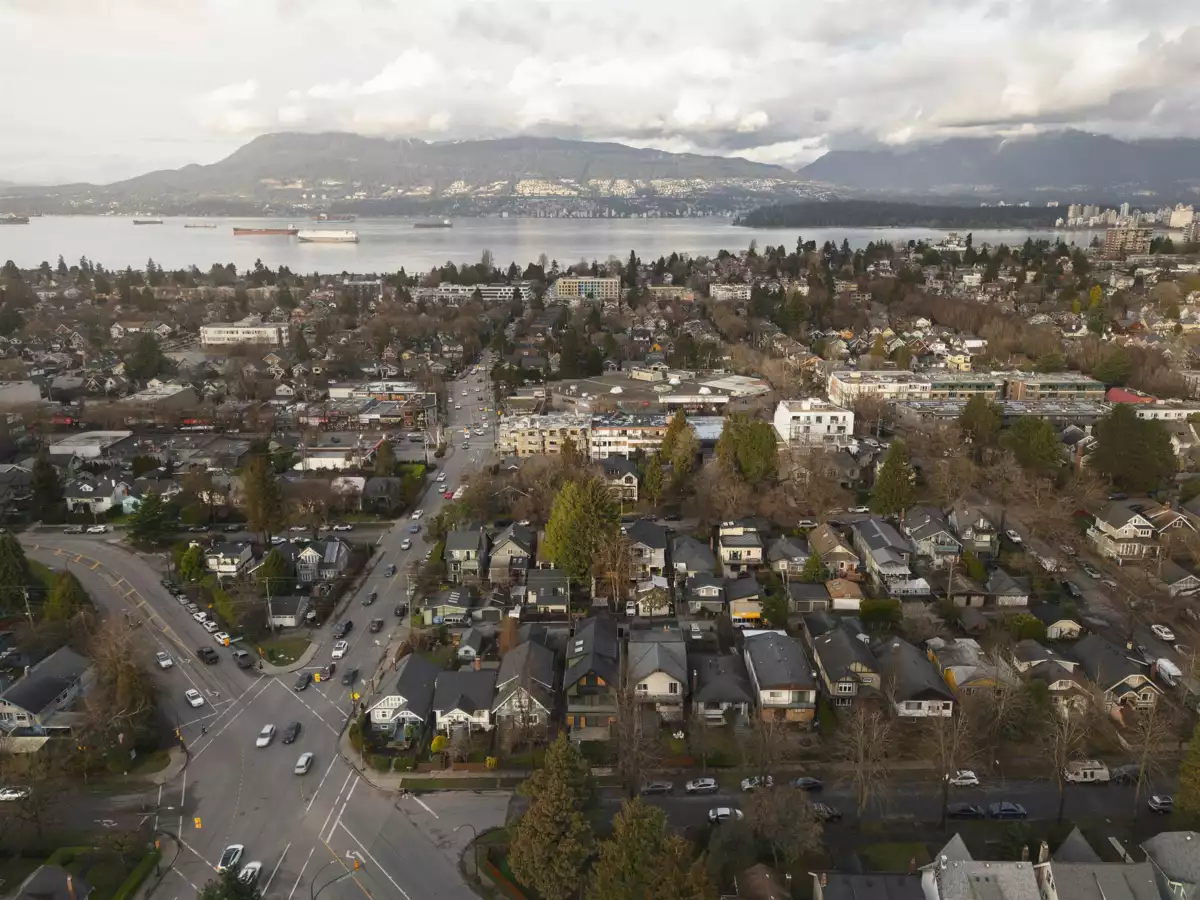 Outdoor Deck Photo of 1 2755 W 11th Avenue, Vancouver, BC