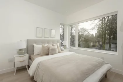 Powder Room Photo of 1 2755 W 11th Avenue, Vancouver, BC