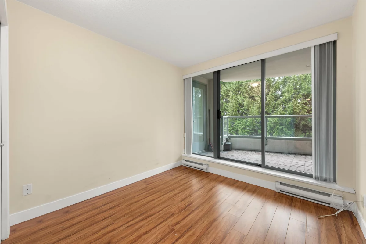 Loft / Bonus Room Photo of 306 6622 Southoaks Crescent, Burnaby, BC