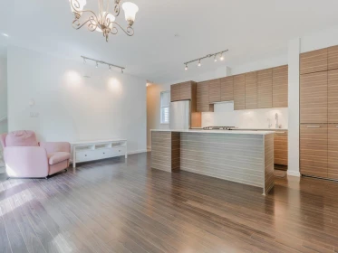 42 6965 Hastings Street, Burnaby, BC, Burnaby — Townhouse for sale