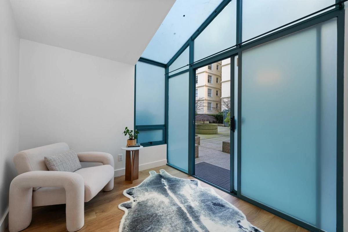 Guest Bathroom Photo of 203 1238 Melville Street, Vancouver, BC