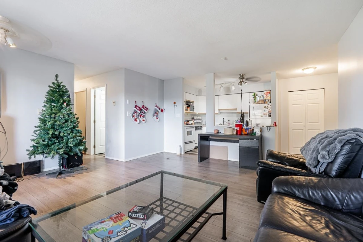 Family Room Photo of 201 33839 Marshall Road, Abbotsford, BC