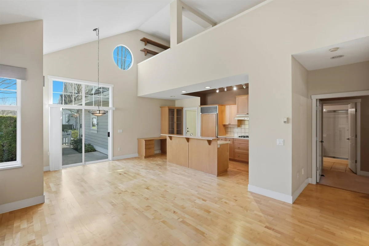 Kitchen Photo of 2 5900 Ferry Road, Delta, BC