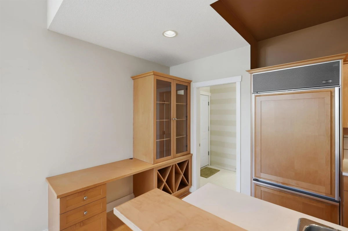 Primary Bathroom Photo of 2 5900 Ferry Road, Delta, BC