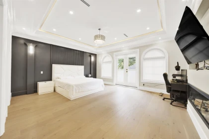 Hallway Photo of 16285 28 Avenue, Surrey, BC