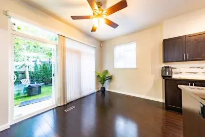 Primary Bathroom Photo of 78 14356 63a Avenue, Surrey, BC