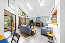 576 Cowan Road, Bowen Island, BC