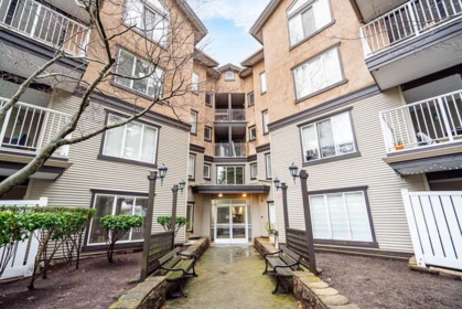 304 20288 54 Avenue, Langley, BC, Langley — Apartment/Condo for sale