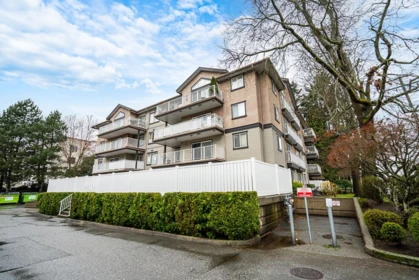 Hot Tub / Spa Photo of 304 20288 54 Avenue, Langley, BC