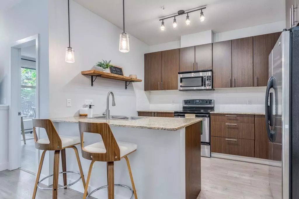 Dining Area Photo of 118 2477 Kelly Avenue, Port Coquitlam, BC