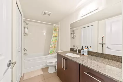 Loft / Bonus Room Photo of 219 15735 Croydon Drive, Surrey, BC