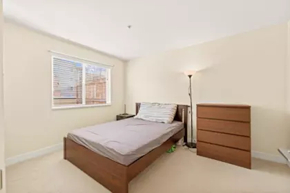 Office / Den Photo of 219 15735 Croydon Drive, Surrey, BC