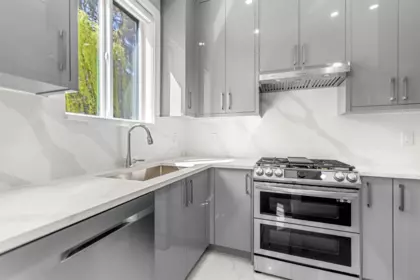 Powder Room Photo of 11668 95a Avenue, Delta, BC