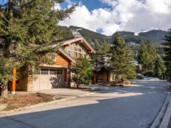 2 2324 Taluswood Place, Whistler, BC