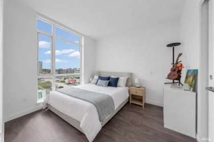 Bedroom 3 Photo of 901 5580 No. 3 Road, Richmond, BC